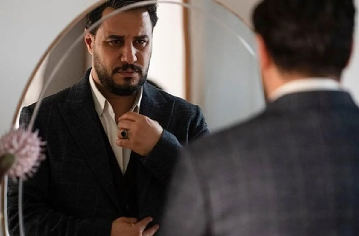 جواد عزتی با «کت چرمی» در راه سینما