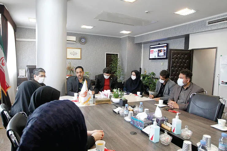 نمایندگانی از مخاطبان شهرآرا با حضور در تحریریه با مدیر مسئول گفتگو کردند