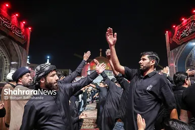 گزارش تصویری | «حسینیه حرم» میزبان عزاداران هندوستانی و پاکستانی