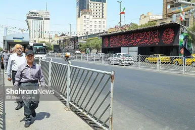 گزارش تصویری | اکران‌های شهری ماه محرم در مشهد