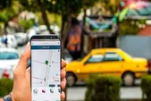 تاکسی‌های اینترنتی قانون حمل و نقل شهری را نمی‌پذیرند | اختلافات در این زمینه هنوز به نتیجه نرسیده است