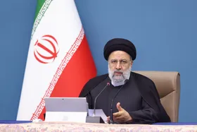 دستور رئیس&zwnj;جمهور برای تامین مسکن اساتید و دانشجویان متاهل| رئیسی: فتنه&zwnj;انگیزی دشمن ناشی از احساس خطر است