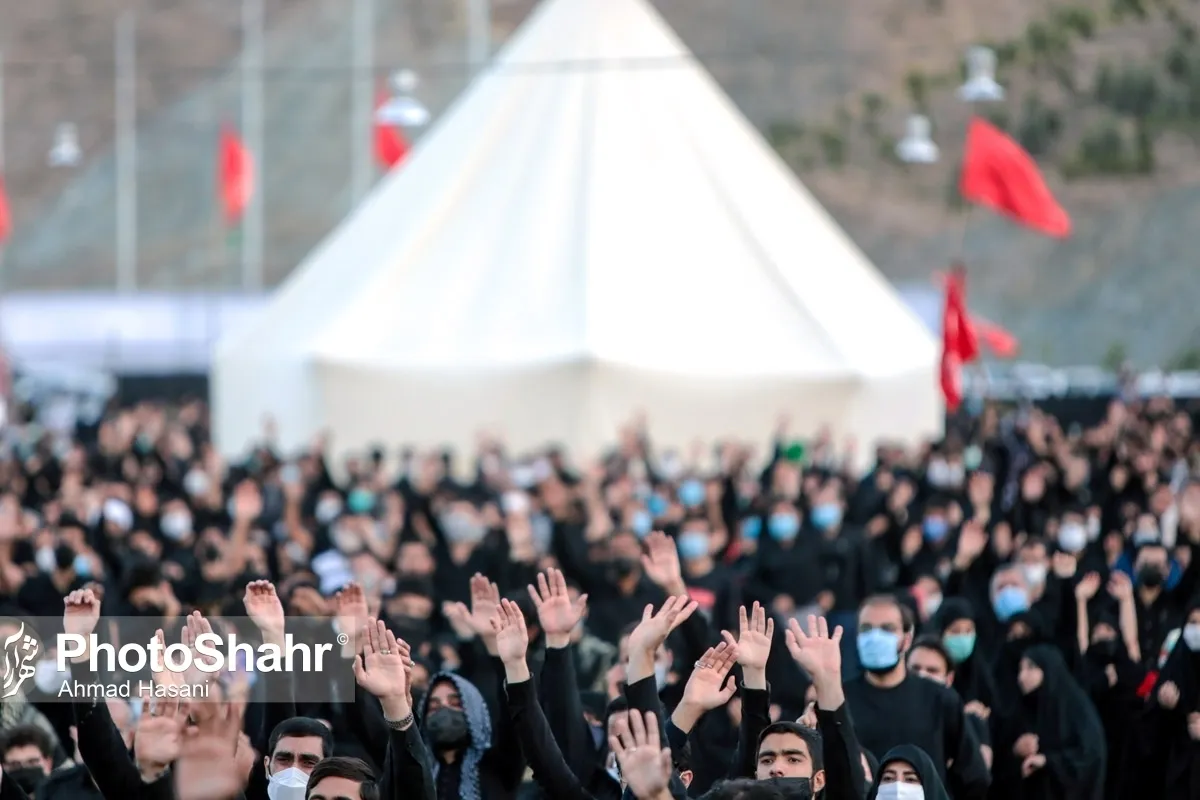 عاشورا نماد پیروزی خون بر شمشیر است