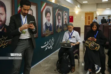 عکس‌هایی از روز اول ثبت نام انتخابات ریاست جمهوری ۱۴۰۳ (۱۰ خرداد ۱۴۰۳)