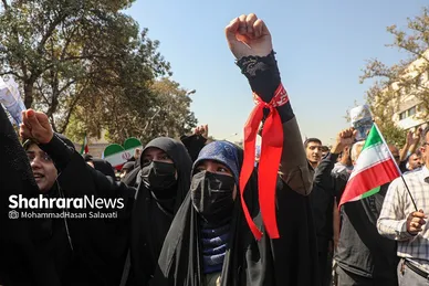 راهپیمایی مردم مشهد در محکومیت اغتشاشات اخیر و تشییع شهدای مدافع امنیت
