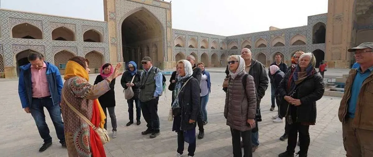 چرا فعالیت زنان در صنعت گردشگری اهمیت دارد؟