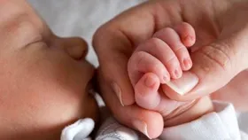 حساب بانکی نوزادان برای دریافت سهام به نام چه کسی باز می&zwnj;شود؟