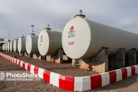 ستاد اجرایی فرمان امام(ره) به کمک صنعت نفت می‌آید