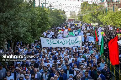 اجتماع بزرگ خانوادگی مدافعان حریم خانواده در مشهد