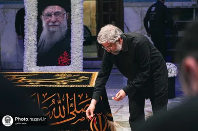 گزارش تصویری | آماده سازی مزار مطهر رهبر شهید انقلاب اسلامی در حرم مطهر رضوی