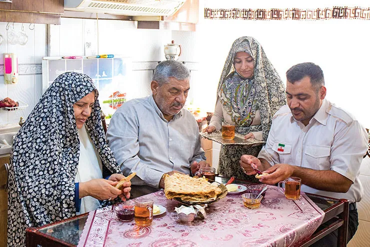 مثل کوه پشت هم هستیم