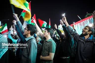 جشن مردم مشهد در حمایت از مردم فلسطین و عملیات «طوفان الاقصی»