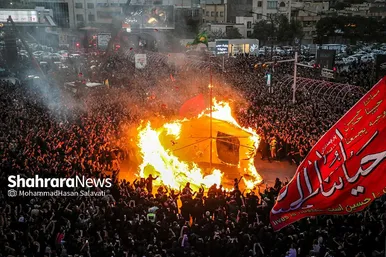 تصاویری از آئین خیمه سوزان عصر عاشورا در مشهد