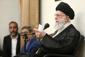 پیام رهبر معظم انقلاب به کنگره بین&zwnj;المللی شهدای مدافع حرم و جبهه مقاومت در مشهد: حرکت مدافعان حرم، ایران و منطقه را نجات داد + فیلم