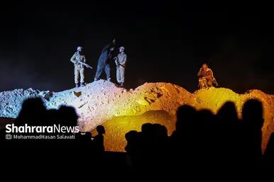 نمایش میدانی «نوری در نیمروز»