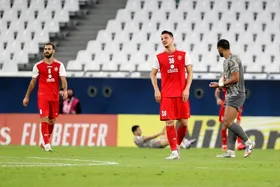 تماس&zwnj;های مشکوک با مهاجم پرسپولیس آغاز شد!