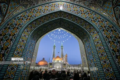 تحویل سال ۱۴۰۳ در حرم حضرت معصومه (س)