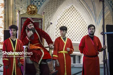 گزارش تصویری | نمایش آئینی «آسمان هشتم»