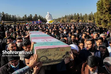 مراسم تشییع و تدفین شهید گمنام در دانشگاه فردوسی مشهد