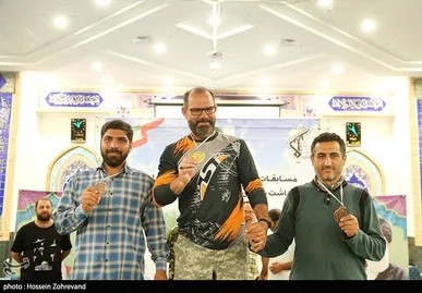 مسابقات چتربازی سقوط آزاد رشته هدف‌زنی در زیبا کنار