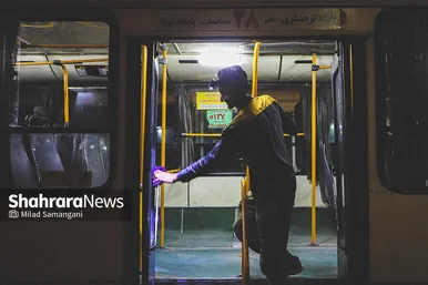 زیست شبانه اتوبوس‌ها