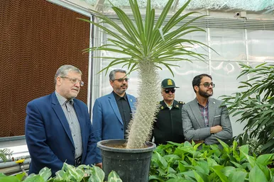  بهره برداری از مرکز مشاوره و امداد گل و گیاه در پارک نیلوفر آبی 