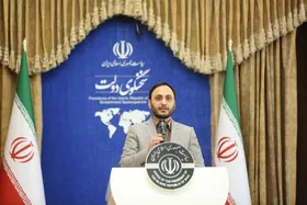 سخنگوی دولت: موافقت رئیس&zwnj;جمهور با استعفای وزیر کار؛ &laquo;زاهدی&zwnj;وفا&raquo; سرپرست شد| پرداخت یارانه&zwnj; نقدی ادامه دارد+ فیلم