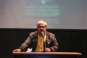 دبیر جشنواره بین&zwnj;المللی هنر&zwnj;های شهری مشهد: سعی داریم از هنر هنرمندان استفاده صحیح کنیم