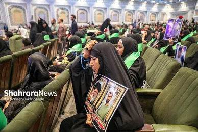 گزارش تصویری | بزرگداشت شهدای مدرسه شجره طیبه میناب در حرم مطهر رضوی