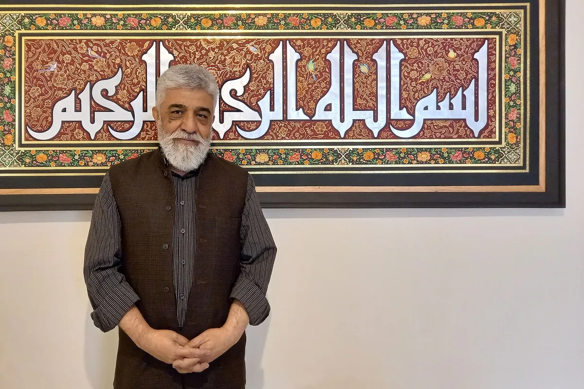 هنرمند پیشکسوت مشهدی: بسیاری از هنرمندان مشهدی هنوز ناشناخته‌اند | منیّت هنرمند، هنر را غیرقابل‌باور می‌کند