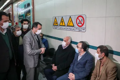 بازدید استاندار خراسان رضوی و شهردار مشهد از خطوط قطارشهری مشهد