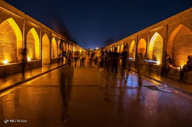 جاری شدن آب در زاینده رود