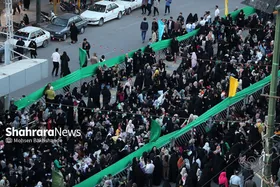 عکس| سفره افطار ۶ کیلومتری مشهدی&zwnj;ها در شب میلاد امام حسن مجتبی(ع)