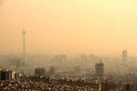 درگیری کلان&zwnj;شهر تهران با پدیده گرد و غبار تا پایان تابستان ۱۴۰۴