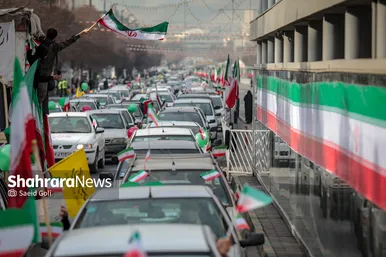 راهپیمایی خودرویی ۲۲ بهمن در مشهد
