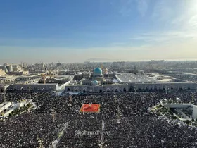 اقامه نماز عید سعید فطر در حرم امام رضا (ع)+ عکس و فیلم