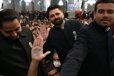 حضور و سخنرانی رهبر انقلاب در اجتماع زائران و مجاوران حرم مطهر رضوی- ۳