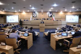 رئیس شورای اسلامی شهر مشهد: دولت و مجلس باید به کمک شهرداری&zwnj;ها و دهیاری&zwnj;ها بیایند