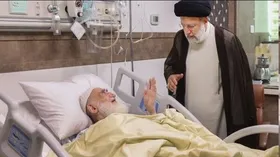 عیادت رئیسی از آیت&zwnj;الله نوری همدانی