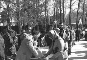 روز جمهوری اسلامی ایران؛ روز پیروزی ملت