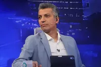 ویدئو | واکنش فردوسی‌پور به انتقادات قلعه‌نویی | نقد کردن تیم ملی از کی بی‌وطنی شده است؟