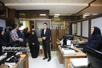 بازدید جمعی از مسئولین شهری و استانی مشهدمقدس از موسسه فرهنگی شهرآرا (۴) (۱۷ مرداد ۱۴۰۳)