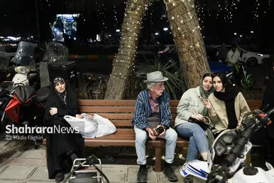 گزارش تصویری | حال‌وهوای بازار در شب‌های نزدیک به عید نوروز ۱۴۰۴