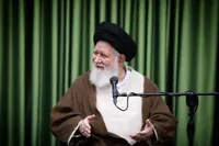 آیت‌الله علم‌الهدی: بیعت تاریخی همافران با امام خمینی (ره) نقطه شکست آمریکا بود | علت اصلی دشمنی آمریکا با ما اسلام است