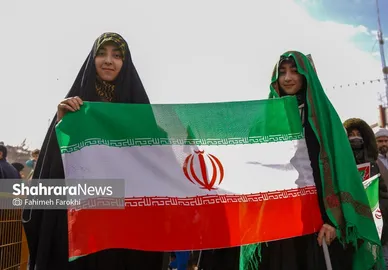 گزارش تصویری | نسل «z» پای کار انقلاب اسلامی