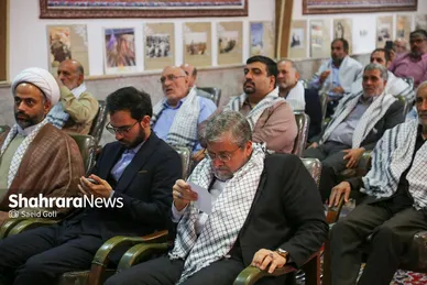 عکس | رونمایی از دیوارنگاره «از حماسه دیروز تا حماسه امروز»