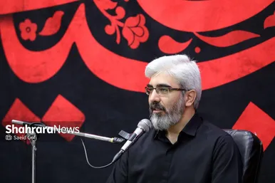 دیدار جمعی از خبرنگاران و کارمندان مؤسسه فرهنگی شهرآرا با نماینده ولی‌فقیه در خراسان‌رضوی