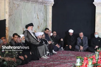 آیین خطبه خوانی شب شهادت امام رضا(ع) در حرم مطهر رضوی