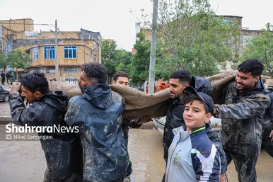 عکس‌هایی از خیابان سپاه در محله سیدی مشهد ۴۸ ساعت پس از سیل