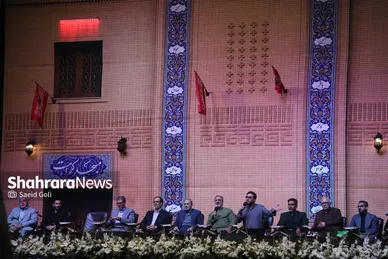 گزارش تصویری | محفل قرآنی «اربعین رهبر شهید» در میدان شهدای مشهد